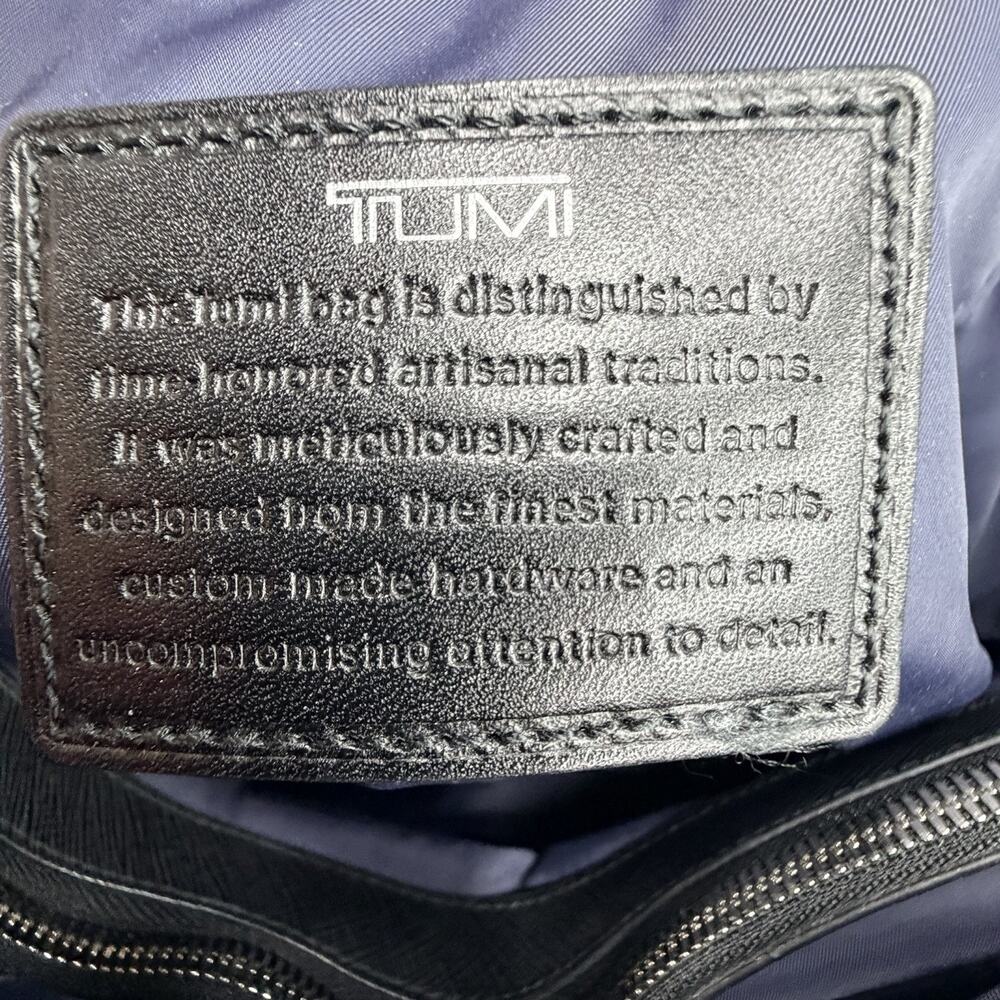 Tumi Villa Turin Black Leather Large Shopper Tote Bag Padlock Shoulder Work - Picture 8 of 13